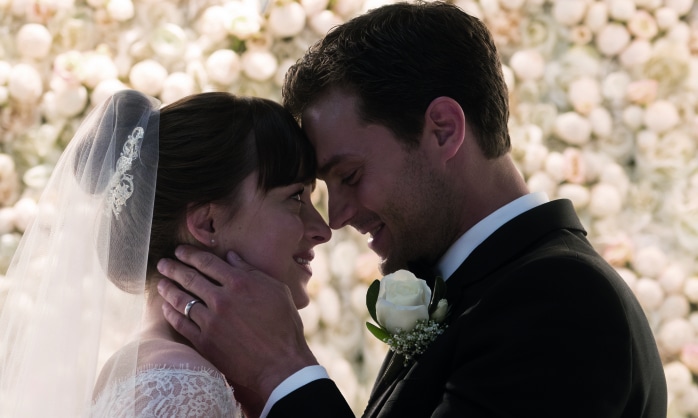 Cinquanta Sfumature di Rosso: trionfa l'amore tra Anastasia e Mr. Grey nel nuovo trailer italiano