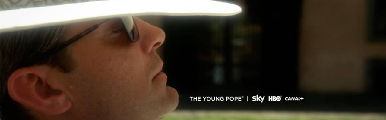 Fumata bianca alla Mostra del Cinema: Habemus The Young Pope.