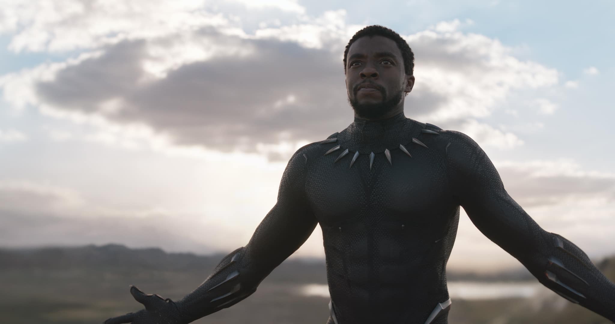 Black Panther: cosa significa essere il re di Wakanda? Trailer e featurette del film Marvel