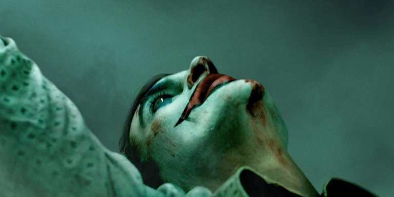 Joker: Joaquin Phoenix nel primo inquietante trailer del film