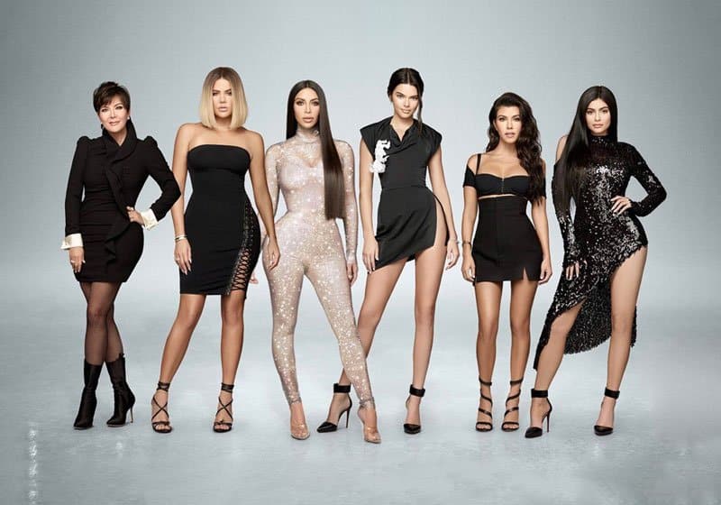 The Kardashians | La famiglia più discussa del mondo cambia casa ma non personalità