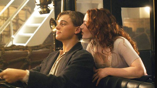 Titanic: James Cameron mostra l'impronta della mano di Rose su Instagram